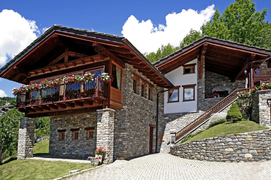 Hotel Les Combes à La Salle Extérieur photo